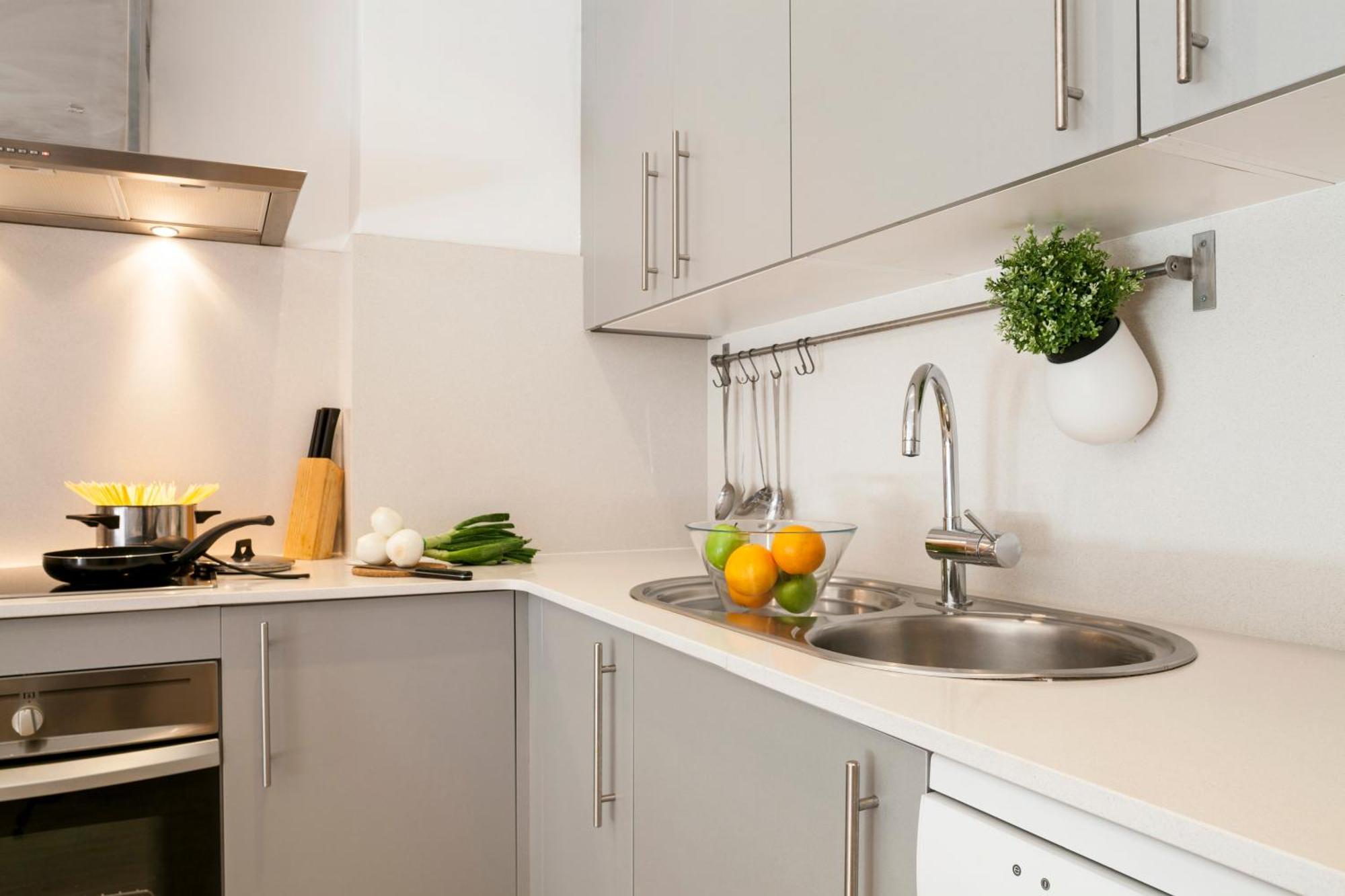 Feelathome Mozart Apartments Barcelona Bagian luar foto