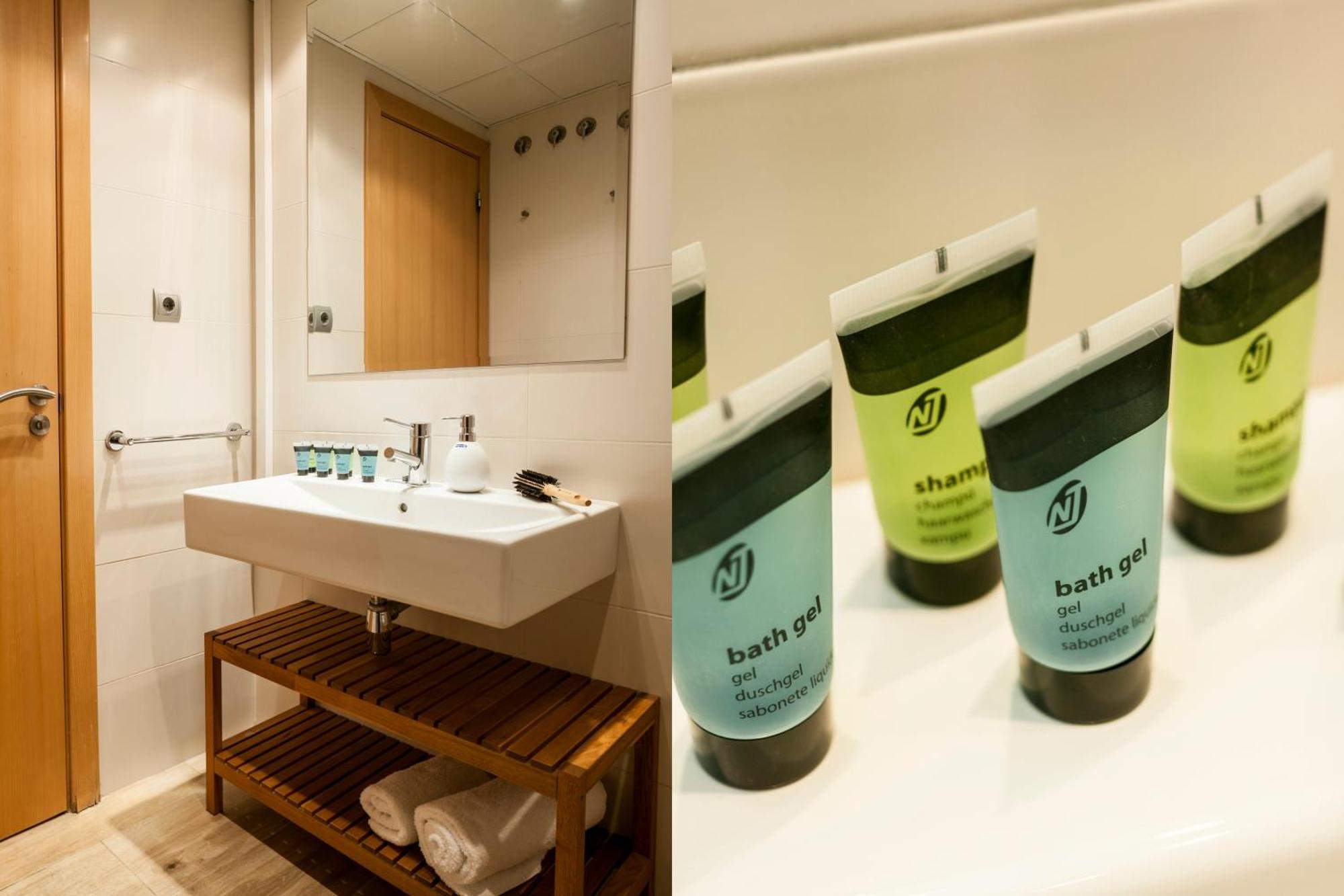 Feelathome Mozart Apartments Barcelona Bagian luar foto